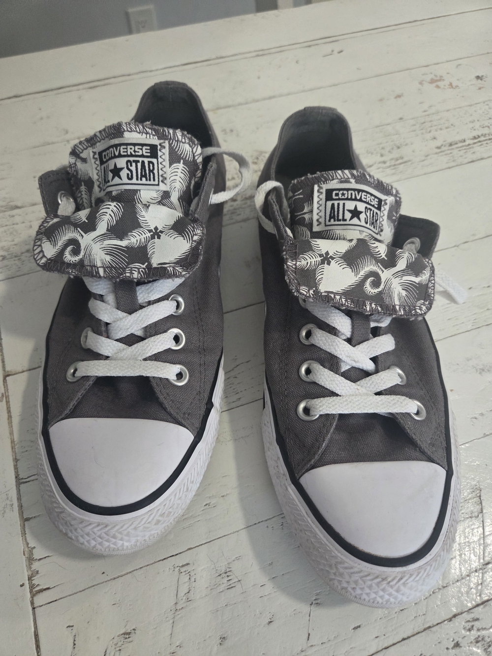 Converse Womens Chuck Taylor All Star Low Top Sneakers in Gray.